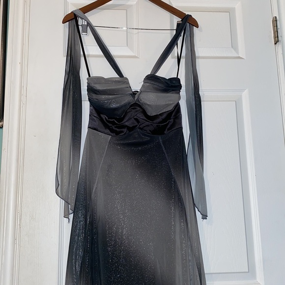3/$30 NWT Elegant Silver Dress - Picture 1 of 10